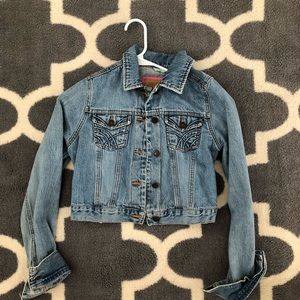 Crop top denim jacket